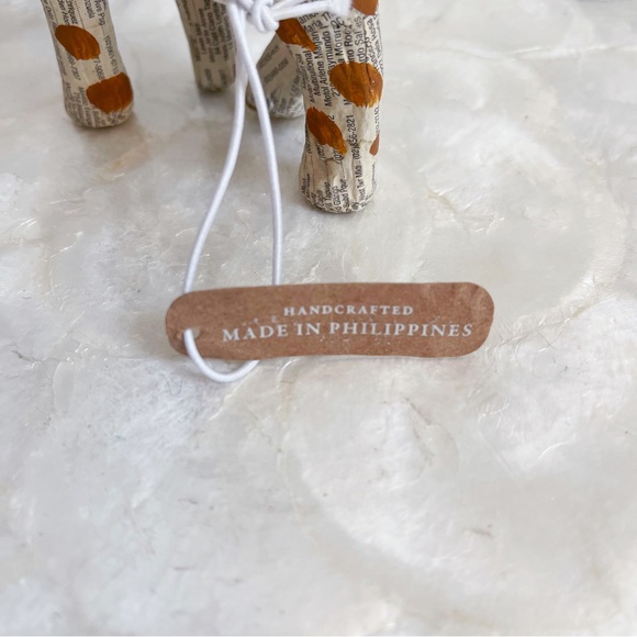 Handcrafted Paper Mache Giraffe Ornament Safari Theme Nursery Decor NEW - Picture 4 of 11